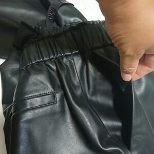 Faux Leather Pants Elastic Waist Drawstring Pockets Black‎